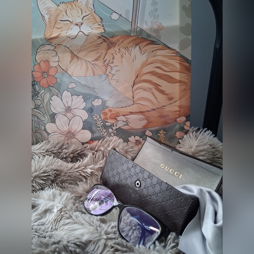Gucci Eyeglasses with Case